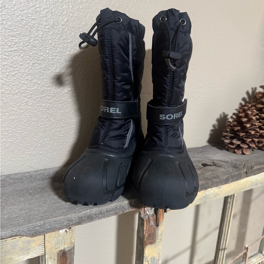 FREE shipping! Kids Sorel Black Insulated Snow Boots